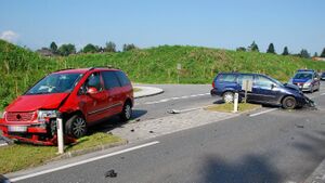 Symbolbild Verkehrsunfall.jpg