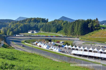 2025 10 03 Legends Grand Prix Salzburgring Fahrerlager 05.jpg