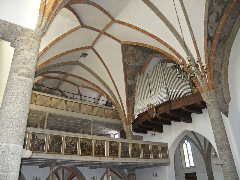 Datei:Abtenau Kirche03.jpg