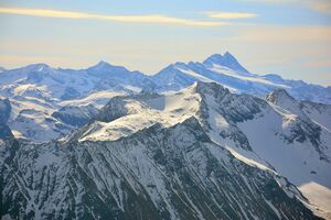 Alpenhauptkamm westliche Hohe Tauern.jpg