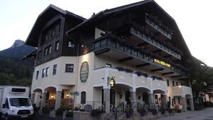 Hotel Mohrenwirt (Fuschl am See).jpg