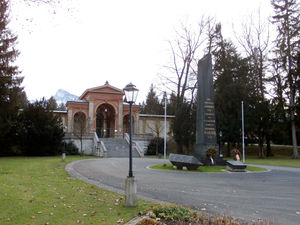 Obelisk im Kern Park.jpg