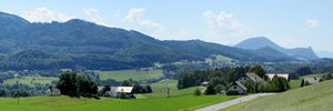 Brandstatt und kirche pano.JPG