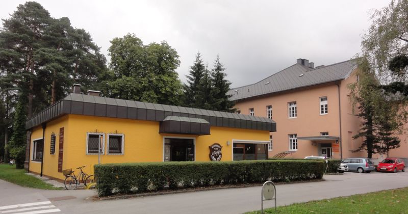 Datei:CDK Verkaufskiosk.jpg