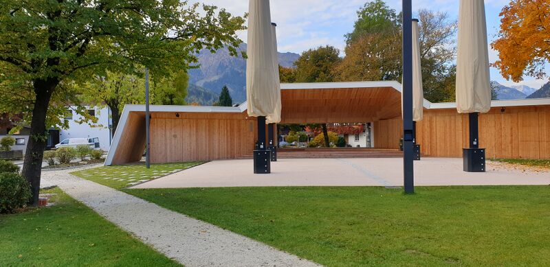 Datei:Dorf Pavillon.jpg