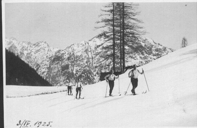 Datei:Aufstieg zur Thorhöhe.jpg