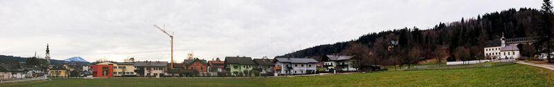 Datei:Pfarrhofallee Ostansicht im Februar.jpg