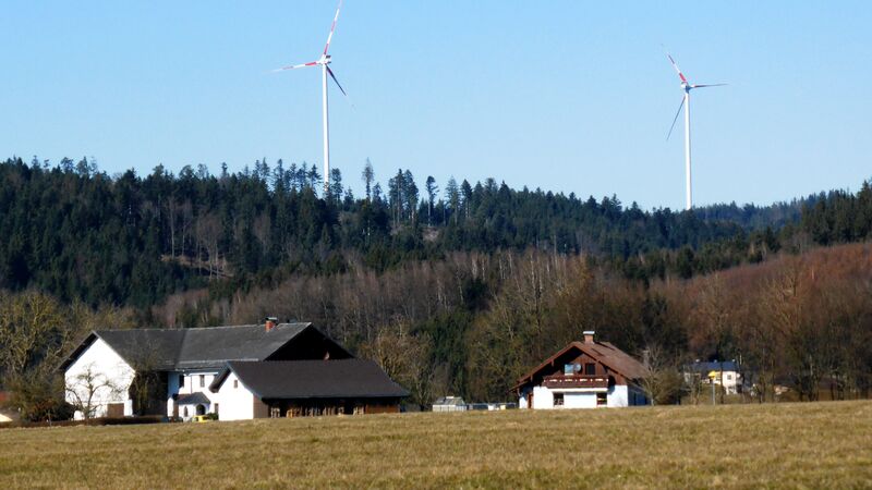 Datei:Windpark Munderfing.jpg