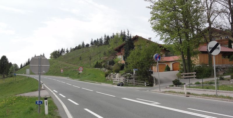 Datei:Am Bärental, Ortschaftsbeginn.jpg