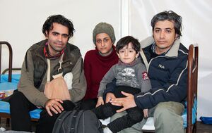 Camp Asfinag Safartash Familie Iran.jpg