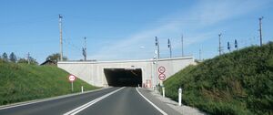 Straßwalchen Umfahrung, Unterquerung der Bahn.jpg