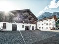 Leogang Dorfplatz.jpg