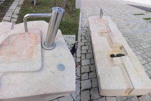 Trinkwasser in Leobendorf Collage.jpg