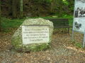 P1010291 Gedenkstein.JPG