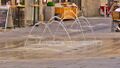 Stefan-Zweig-Platz Salzburg Fontänen-Brunnen.jpg