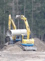 Verlegung der Kraftwerksrohre am 9.3.2011.JPG