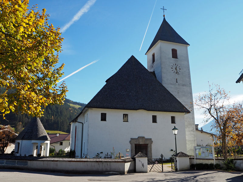 Datei:Eben im Pongau Pfarrkirche01.jpg