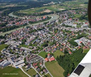 Oberndorf aus der Luft von Othmar Bramberger A.jpg