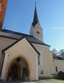 St. Michael, Kirchenportal.jpg