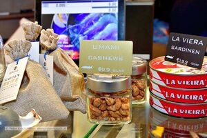 Cashewnüsse mit Garnelenpulver Umami Grüll Fischhandel Grödig.jpg