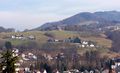 Ausblick vom Doblerweg beim Schweizerhäusl auf den Heuberg.JPG