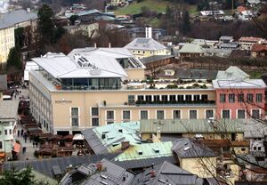 Hotel Edelweiss.jpg