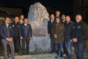 Wallack Denkmal Bruck Grossglocknerstrasse 03.jpg