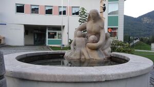 Dorfbrunnen (Fuschl am See).jpg