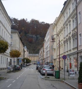 Wolf-Dietrich-Straße.jpg