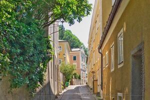Arenbergstraße Salzburg 2016 05.jpg