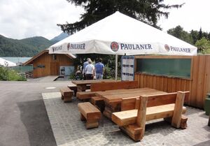 Einkehrmöglichkeit in der Schlossfischerei Juli 2016.jpg