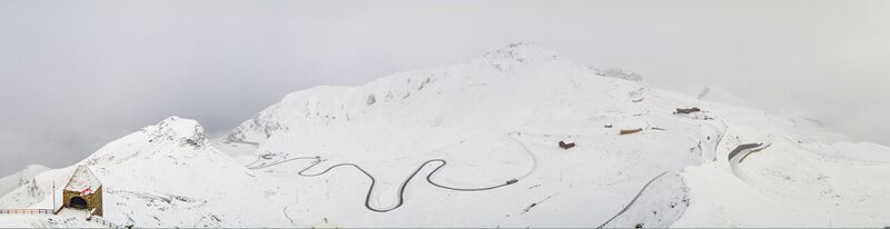 Datei:Grossglockner-hochalpenstrasse fuschertoerl 2023-10-27 10-20-00.jpg