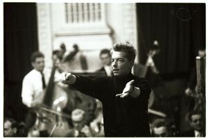Herbert von Karajan 1961 02.jpg