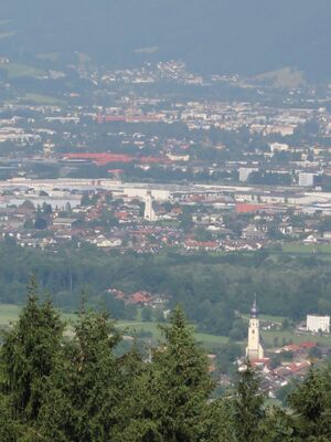 Nachbarkirchen Feldkirchen und Siezenheim.JPG