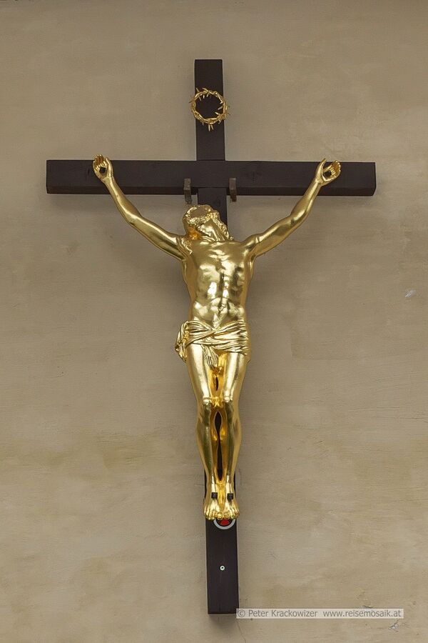 Pestkreuz im Bruderhof Salzburg Salzburgwiki