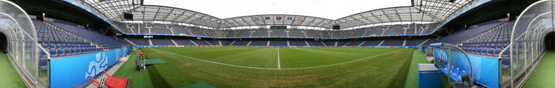 Datei:Stadion 2 pano.jpg