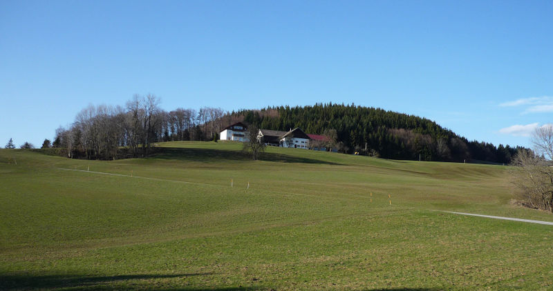 Datei:Blick zum Buchberg.jpg