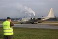 Impfung in der Transportmaschine Hercules des Bundesheeres 01.jpg