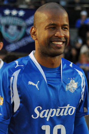 Roberto Brown.jpg