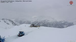 Großglockner Hochalpenstraße Schneeräumung 2021 24.jpg