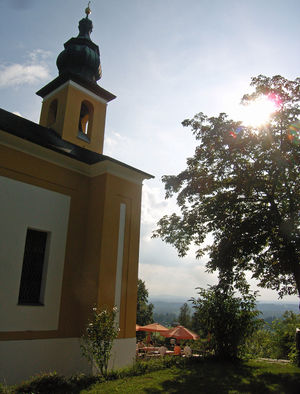 St. Pankraz u. Gastgarten B.jpg
