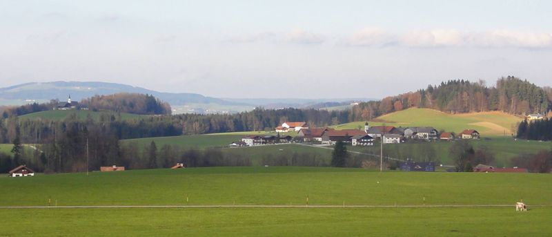 Datei:Unzing und Kirchberg.jpg