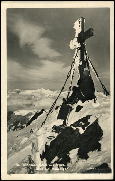 Datei:Großglockner Gipfelkreuz 1926.jpg