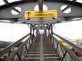 Brückenaufgang Hauptbahnhof 2013.jpg