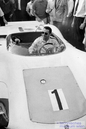 Gaisbergrennen 1967 Gerhard Mitter im Carrera.jpg