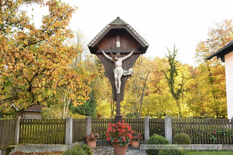 Datei:Salzburg Aigen Wegkreuz Reinholdgasse.jpg