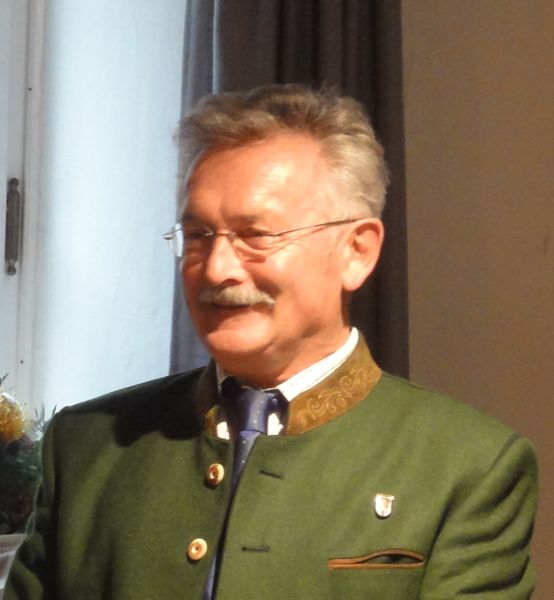 Datei:Konrad Schupfner, 1. Bürgermeister.jpg