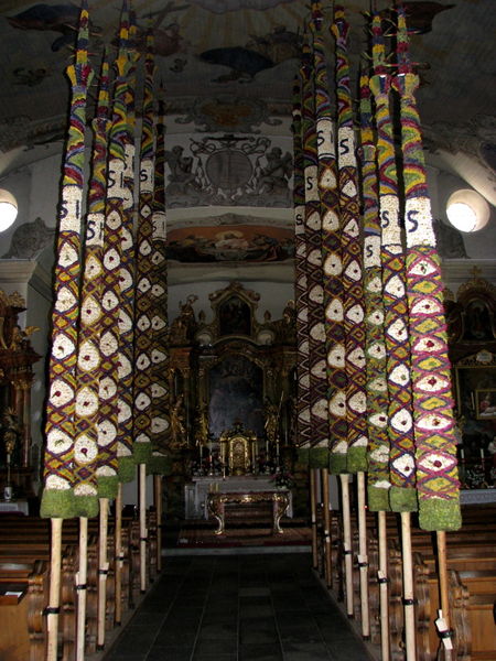 Datei:Prangstangen Zederhaus.jpg