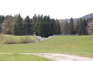 Hochwasserschutzbau am Oberlauf des Rettenbaches in Koppl.jpg