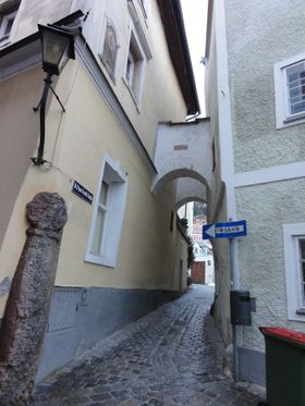 Dr.-Franz-Ferchl-Straße (Hallein).jpg